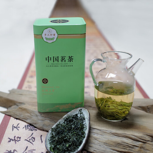 There is no shortage of Lanwen tea, hand-fried green tea 01, the standard for experienced tea drinkers, fresh and refreshing in spring and strong and mellow.