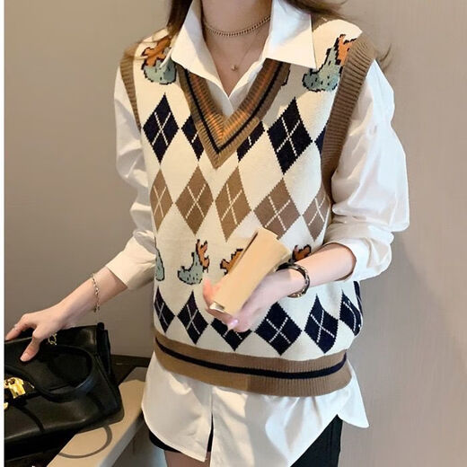
Commander Bear knitted vest wears a new female-sex sweater fat mm knitted wears a loose horse clip lazy style black 9901 single-piece vest 5XL size 200-230Jin [Jin equals 0.5 kg]