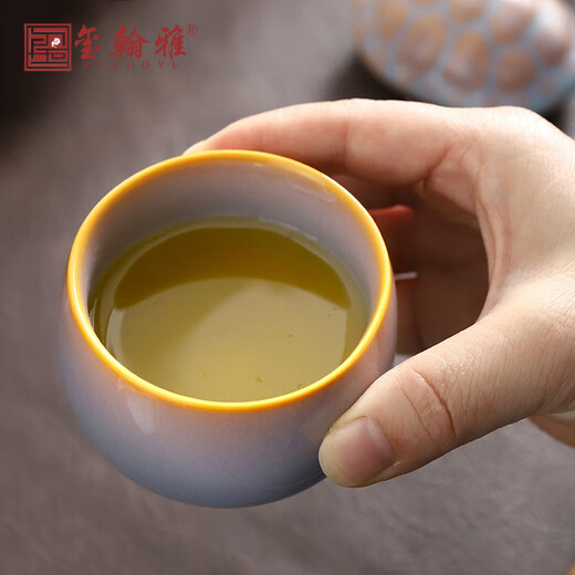 ROYHOYE Ruby Lin Master Ru Kiln Tea Set Home Fully Handmade Retro Office Tea Set Tea Maker Business Gift Ruby Lin-Guyun Qiuxia Covered Bowl Tea Set 8 Pieces