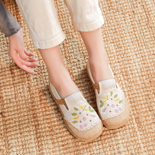 Juans Silk Spring -Baumwoll- und Leinen literarische elegante alte Peking -Stoffschuhe Frauen flache Single -Schuhe Nationale Stil Stickelschuhe Alte Style Fischerschuhe Hanffarbe 39