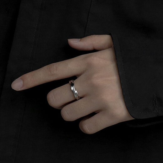 YLXLG Möbius ring ring for men, trendy students, simple, fashionable and personalized couple ring, female internet celebrity, high-end ring, endless ring (the opening can be adjusted in size)