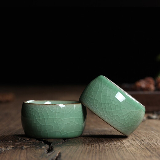 Lingqingfang celadon one pot, two cups, two cups with ball hole filter teapot teacup set ceramic complete set Ge Kiln office tea set Ge Kiln Meizi Qing