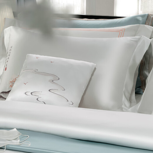 Sihuang Neues chinesisch gestickte Seide Vierteilige Set 100% Mulberry Seide 25 mm Million High-End Home Textile Seide Bettwäsche Set Pfirsichblüte fließend Wasser 3881 [Vorverkauf 5 ~ 7 Tage Sendung] 1,8-m-Bettblattstil [Quilt Cover 200x230]