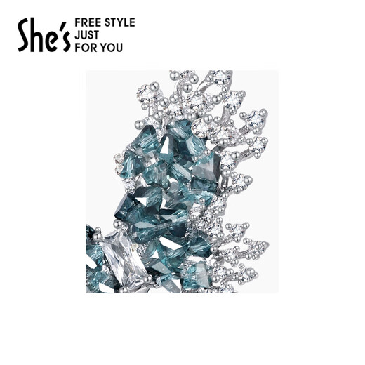 She s Qianzi Yaowo Declaration Butterfly Craft Crystal Brooch High-end Pin Light Luxury Corsage Birthday Gift for Girlfriend Dark Blue C0