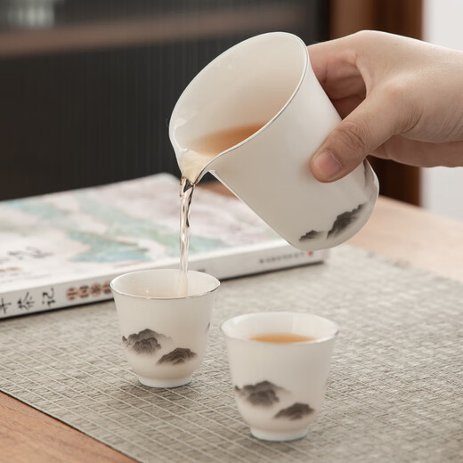 Gold inlaid jade Kung Fu tea set Chinese white pottery mutton fat jade white porcelain tea cup cover bowl home gift box Mo Yue