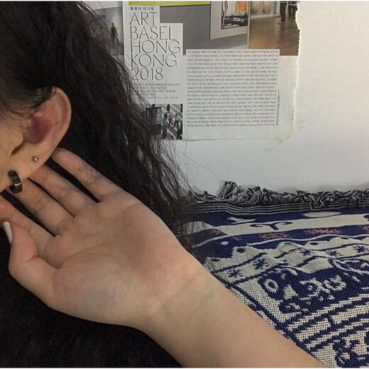 Xiandie minimalist ear bone clip simple and versatile ear clip without piercing female ins student circle black men and women trendy steel color + black ear clip set