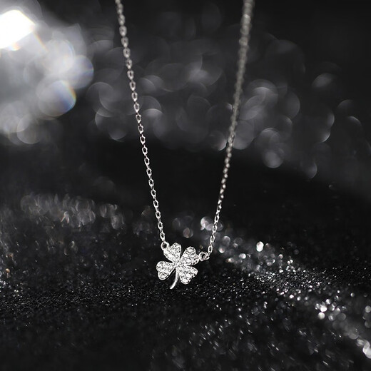 MZMZ Four-leaf Clover Necklace for Women Platinum PT950 Clavicle Chain Platinum Moissanite Diamond Birthday Anniversary Gift for Girlfriend National Warehouse Direct Delivery Lucky Four-leaf Clover Necklace-Platinum