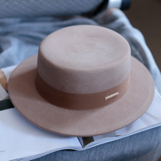 Tochino autumn and winter fashion new woolen hat for women white French large head felt hat high-end elegant flat hat camel coffee belt regular size M (55-57.5CM)