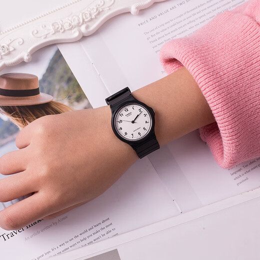Casio (CASIO) small black watch for men and women, unisex student civil service examination, college entrance examination usable quartz watch MQ-24-7B