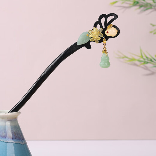 Lingchuan ancient style hairpin, tassel jade rabbit, new Chinese style hairpin, imitation ebony hairpin, Hanfu accessories, costume headwear, bustling sound