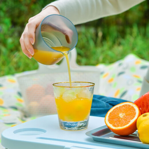 TF Japanese manual juicer small portable orange juice cup household press fruit orange lemon juicer two-way juicer