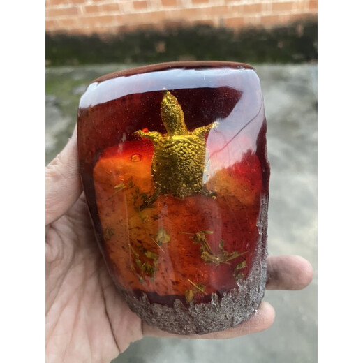 Fat Donglai's same high-quality amber raw stone, artificial amber beeswax raw stone, real insect specimen ornaments, crab Zhizhi original film