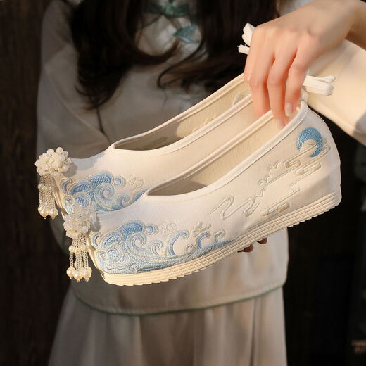Mofu Hanfu Shoes for Female Students Ancient Style Embroidered Shoes for Women with Hanfu Inner Heightening Ancient Style Shoes Han Element Cloth Shoes Yun Bailian (6.6cm) Pearl White 37