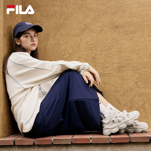FILA Yang Mi's same style official pea shoes women's shoes dad shoes sports shoes winter new sports and casual shoes oatmeal brown-OM 37.5