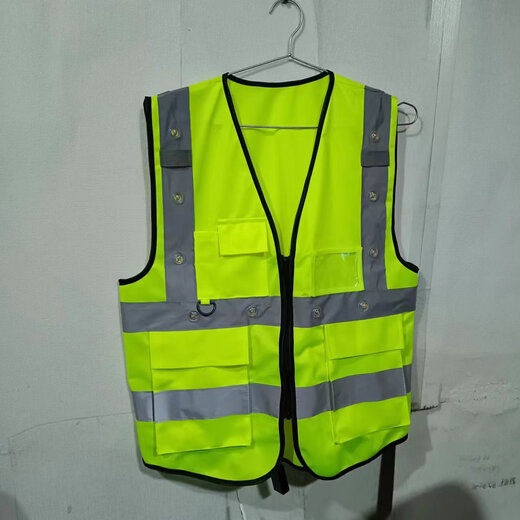Customized vest with LED lights, flashing night light, vest, reflective clothing, cycling safety clothing, summer breathable, rechargeable model with mesh spare battery box