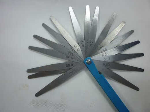 Feeler gauge single piece feeler gauge piece thickness 0.02-1.0mm spring steel gap gauge feeler gauge piece length 100mm-300 100 length 0.02