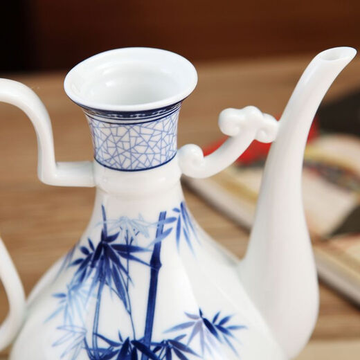 Hongying ceramic blue and white porcelain Chinese style white wine cup set old-fashioned household Jingdezhen ceramic wine set Chinese antique wine jug yellow spirit cup wine divider small wine cup goblet gift box rising steadily