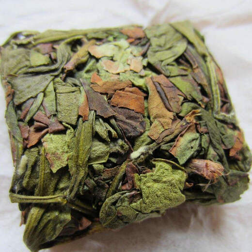琛牌水仙茶饼茶叶福建龙岩乌龙茶高山新茶浓香型兰香250g盒装正宗原产