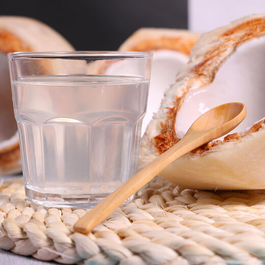 Jingxiansheng Coconut Green Imported from Thailand 9 Pack Large Fruit Single Fruit 900g+ Fruit Gift Straight from the Source