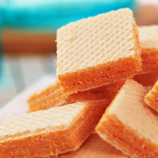 Richeese (Richeese) Indonesian imported wafer biscuit cheese flavor 300g/can Casual snacks Mid-Autumn snacks gifts