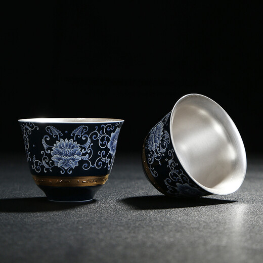 Beautiful and high-quality silver tea cup liner sterling silver tea set 999 silver cup tea cup handmade kung fu ceramic gilt silver master cup gift gilt silver-Danxiang floating anti-mouth tea cup 55ml