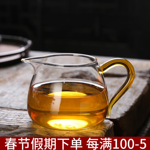 Hanli glass fair cup thickened heat-resistant tea divider tea sea Kungfu tea set accessories high borosilicate male cup medium and large tea ceremony wooden handle high transparency anti-scalding high-end glass fair cup (390ml)