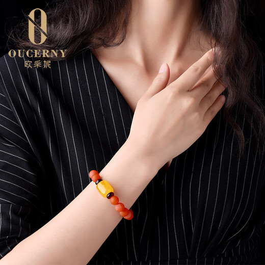 Ouchini Yunnan Natural Baoshan Nanhong Beeswax Bracelet Single Circle Amber Bucket Bead Bracelet Persimmon Red Full Flesh Women's Style