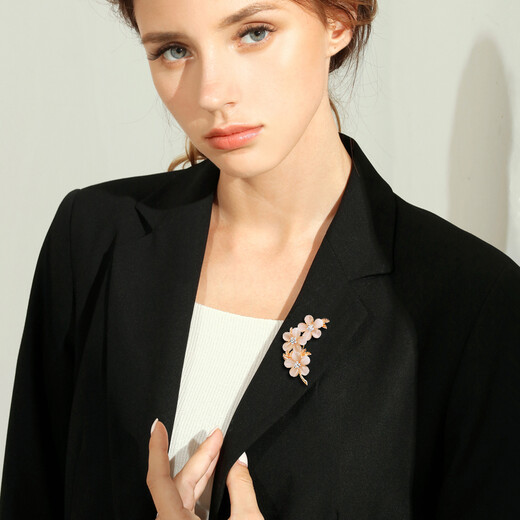 Haiwen Ni Brooch Women's Corsage Pin Jewelry Men's Artificial Cat's Eye Plum Blossom Three Lanes Gold