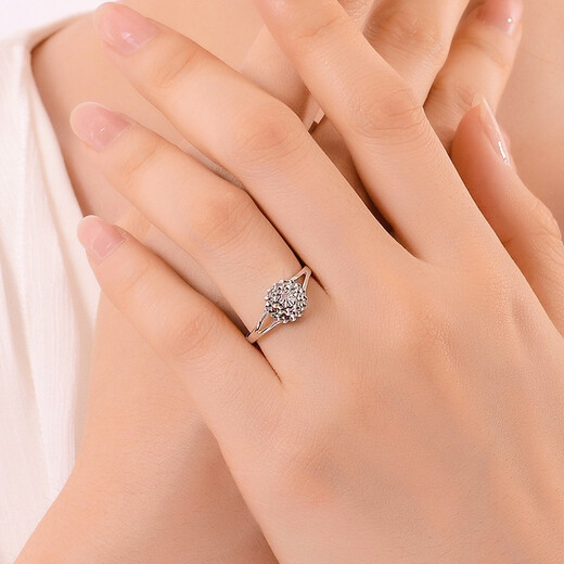 Yuan Shengfu's new PT950 multi-layered round imitation diamond platinum ring, versatile platinum bracelet for women, 3.12 g