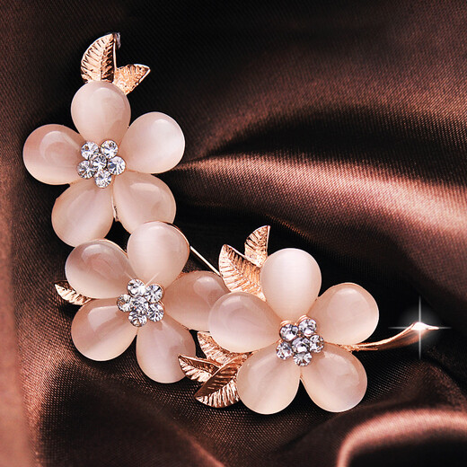 Haiwen Ni Brooch Women's Corsage Pin Jewelry Men's Artificial Cat's Eye Plum Blossom Three Lanes Gold