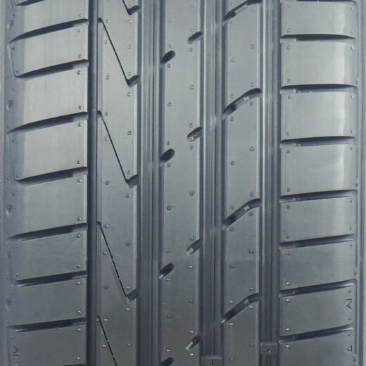 Hankook Tire Ventus S1 evo2 K117 235/40R18 95Y Volkswagen CC Roewe Ford Focus Focus Focus