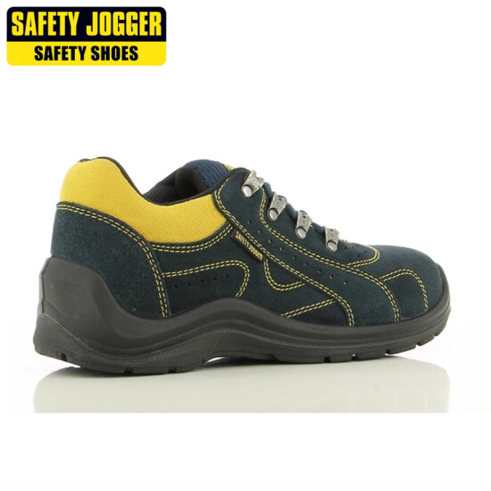 titan safety shoes