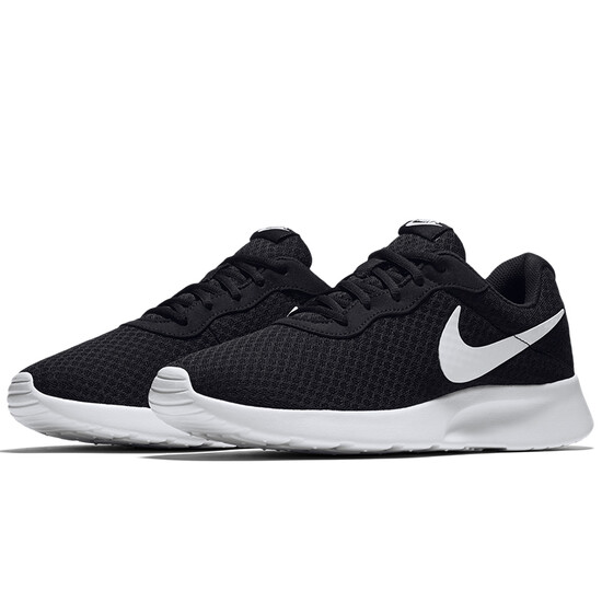 nike tanjun 42.5