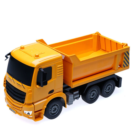 double e dump truck