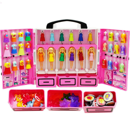 barbie doll house and set