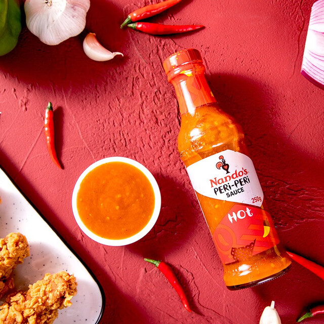 Nandos chili sauce 250g grilled chicken sauce marinated meat sauce barbecue sauce dipping sauce Nandos peri-peri sauce extra spicy chili sauce