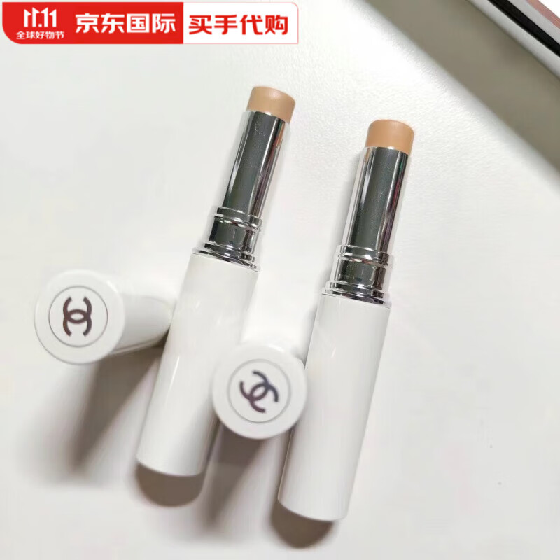 Chanel Chanel New Pearl Radiance Concealer Concealer Stick Concealer Pen SPF40PA+++ B20