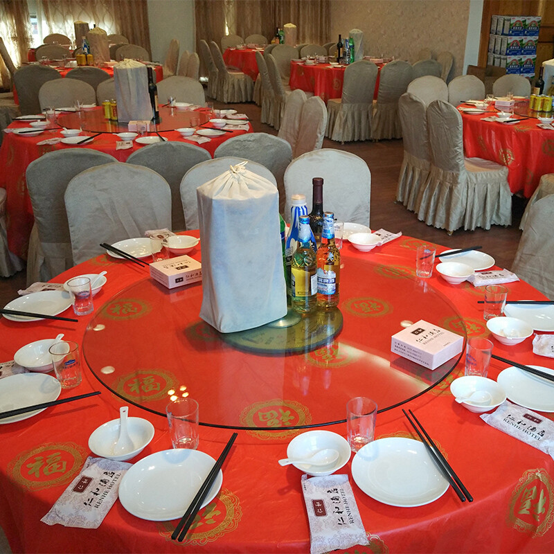 Tuojin disposable plastic tablecloth for moving into the new year red birthday banquet with blessing characters thickened full moon wine round table Spring Festival tablecloth 2.2 meters Jinfu 10 pieces