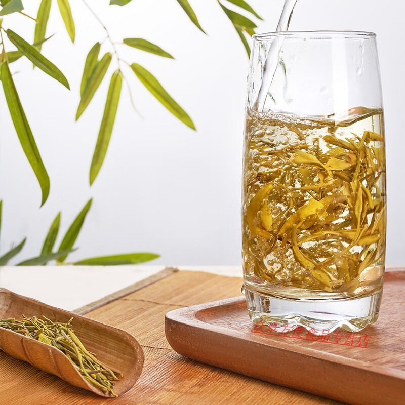 Shifangyi Rare Golden Bud Tea 2024 Mingqian New Tea Spring Tea Alpine Green Tea White Tea Bag Canned Muyu Green Golden Bud Canned 125g