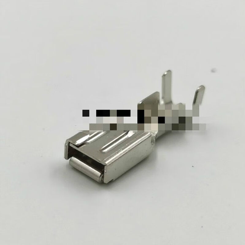 AMP D-5 4-hole universal slot connector 917807-2 FANUC Mitsubishi power line driver plug one terminal