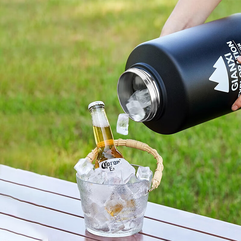 Ice bucket ice cube storage bucket outdoor Internet celebrity high-end insulation bucket stainless steel large capacity ice storage bucket simple black 2L-free ice clip