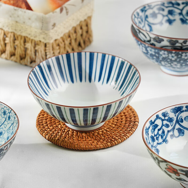 Mino-yaki rice bowl 5.5 inches 5-piece set Japanese-style arabesque pattern tall bowl gift box