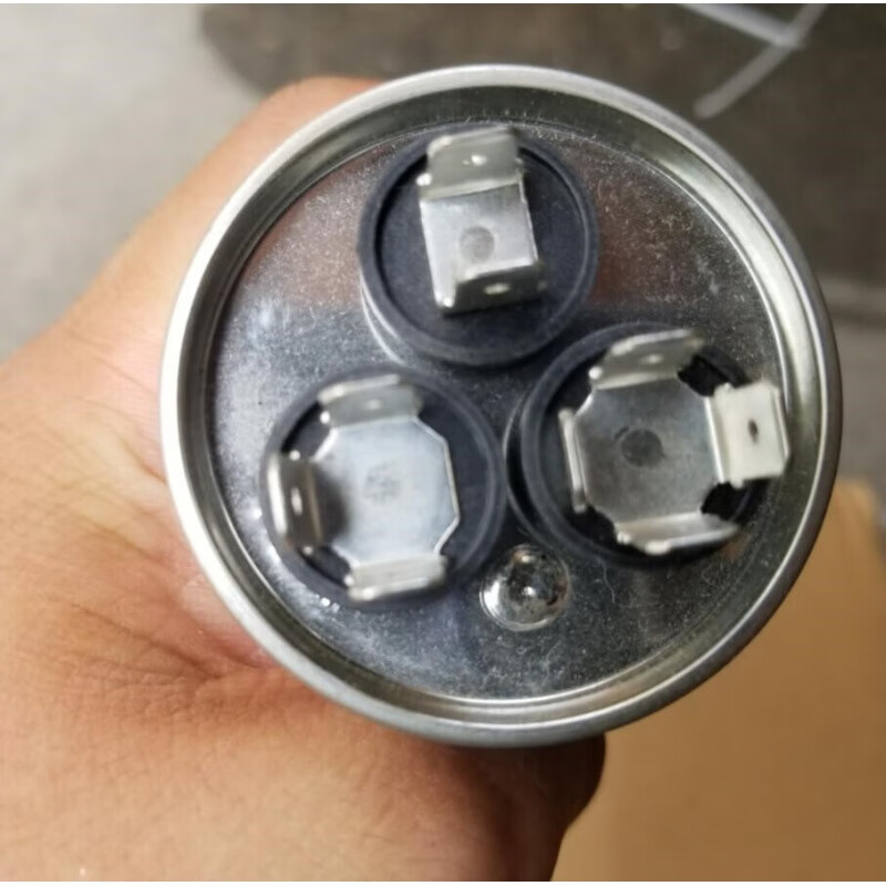 Selected good Chunlan LG air conditioner capacitor air conditioner compressor fan starting capacitor 35+1.5UF 30+2UF 50uf+6uf 3 35+2.5uf 3 sets of binding posts