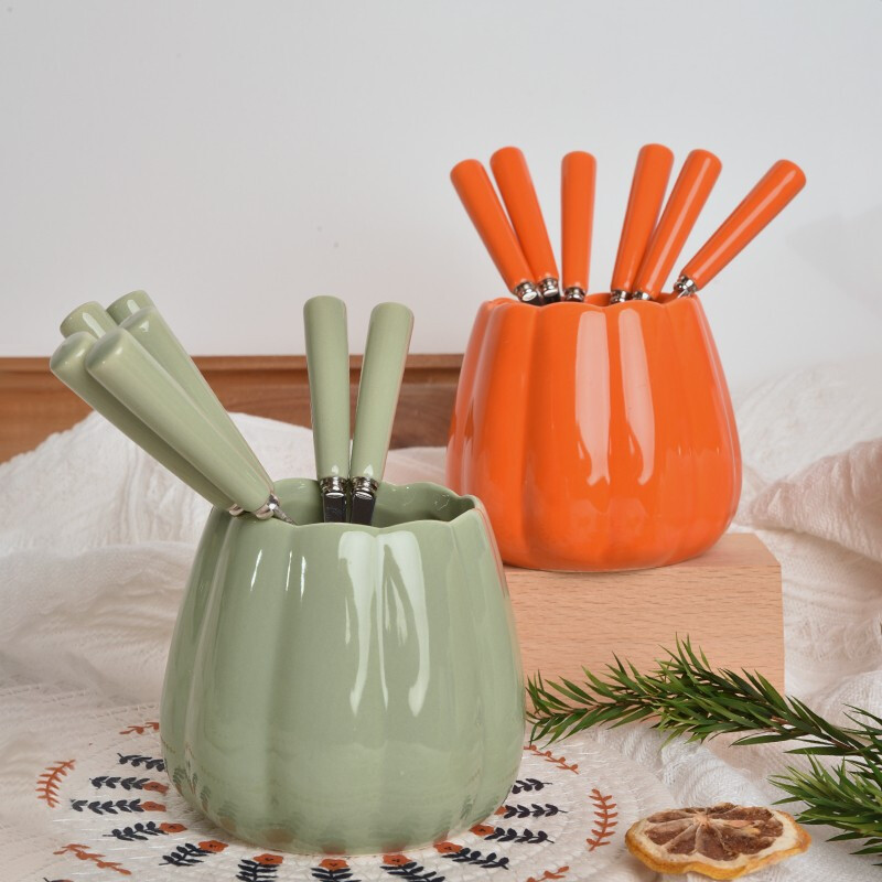 Long-lasting fruit fork, household stainless steel fruit picks, dessert fork, coffee spoon set, storage fork, creative light luxury style, 1 can + 6 forks, lychee white