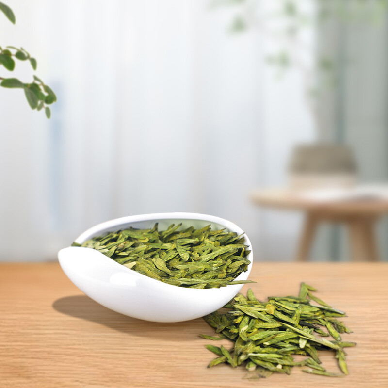 The First Jiangnan Green Tea Longjing Special Grade 250g New Tea Mingqian Tea Gift Box Hangzhou Longjing Spring Tea High-end Gifts