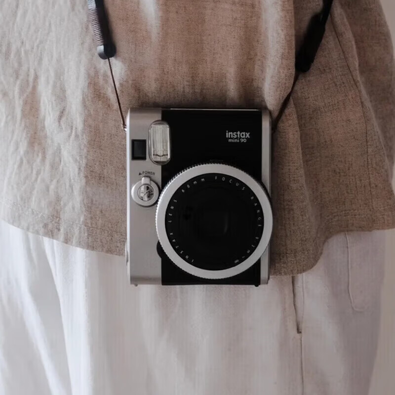 Fuji (FUJIFILM) instant mini12 mini90 camera, one-shot image, one-shot portable trial shooting camera mini90 red (quick release today) mainland version official standard + 10 pieces of photo paper