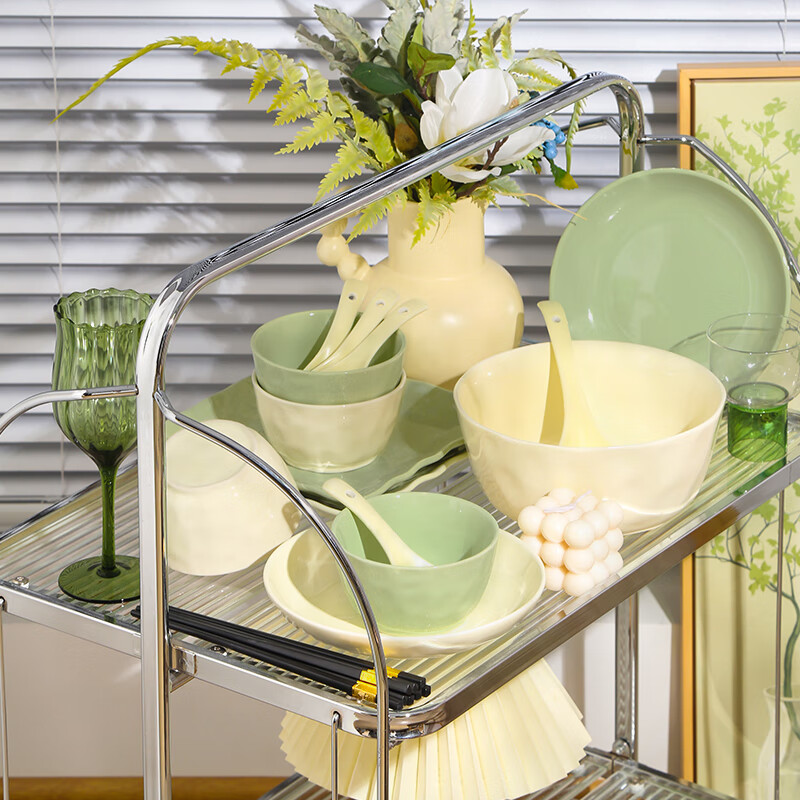KANGMO bowls and plates new style household small fresh cream style ceramic bowls and plates complete set custard milk green 18 pieces