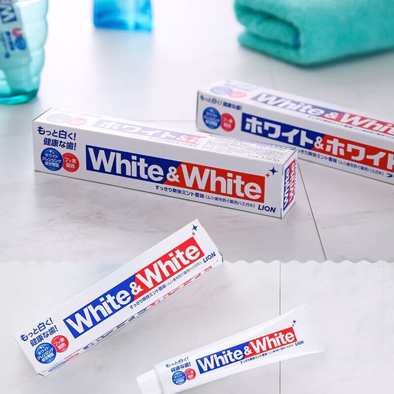 Lion Classic White toothpaste White whitens teeth, prevents cavities, freshens breath, removes yellowing and stains 150g imported from Japan