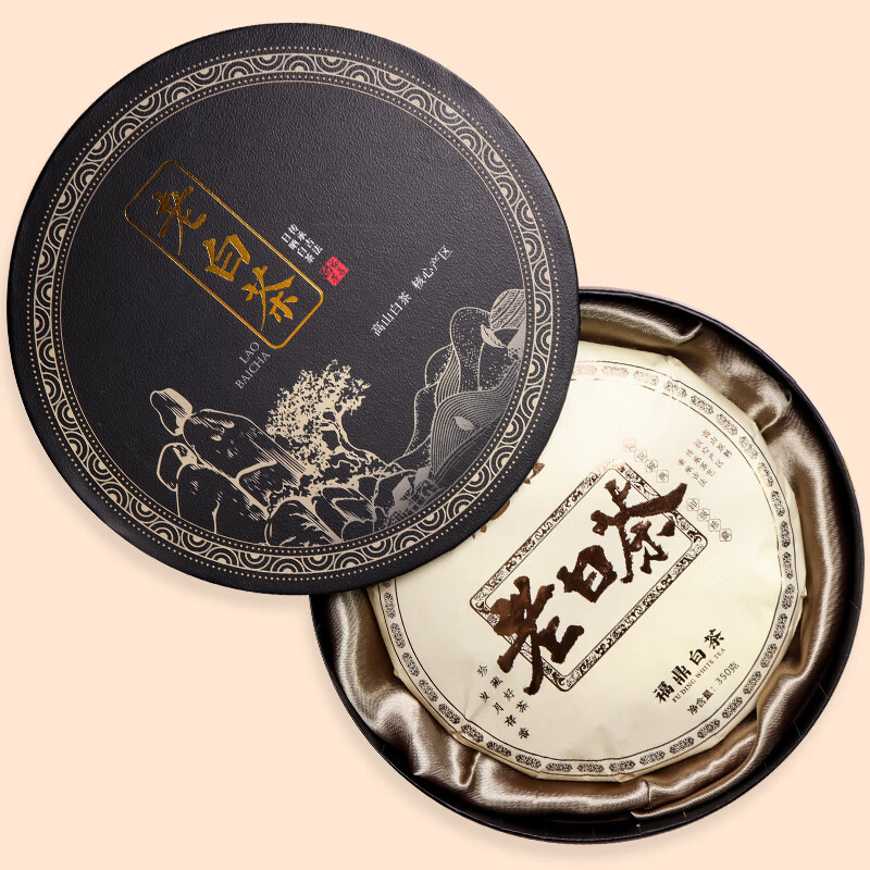 Longming 2015 Fuding Old White Tea Shoumei Tea Cake 350g New Year Tea New Year Souvenir Box