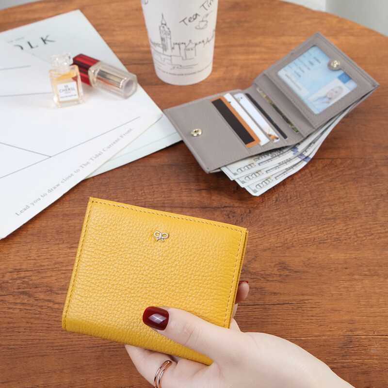 Sephoron New Year Genuine Leather Ultra-Thin Two-fold Short Wallet Women's Fashion Soft Cowhide Folding Wallet ID Card Bag Trendy Army Green No Specifications